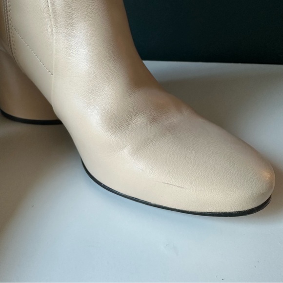 Intentionally blank boots - Picture 3 of 5